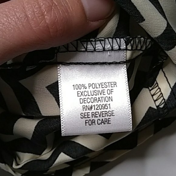 NWT Candie's Chevron Open Back Skater Dress - Picture 7 of 7